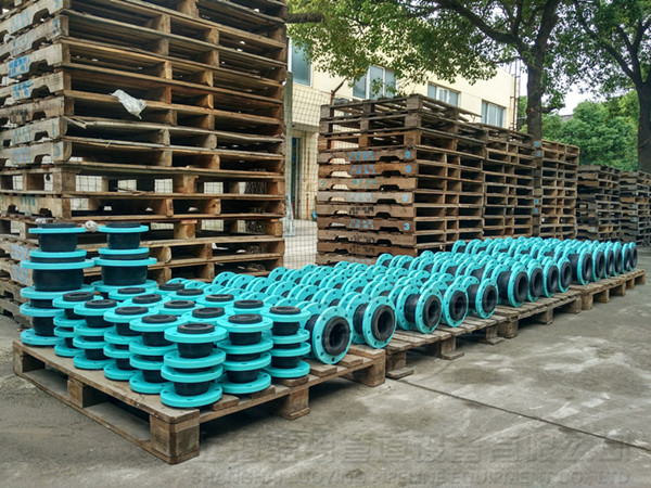 怎么防止法蘭式橡膠接頭漏水？